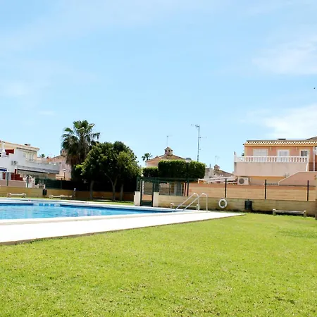 Elegance And Comfort Steps From Carrefour Torrevieja