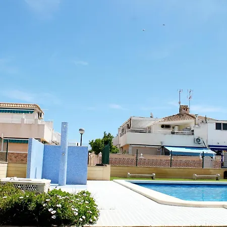 Elegance And Comfort Steps From Carrefour * Torrevieja