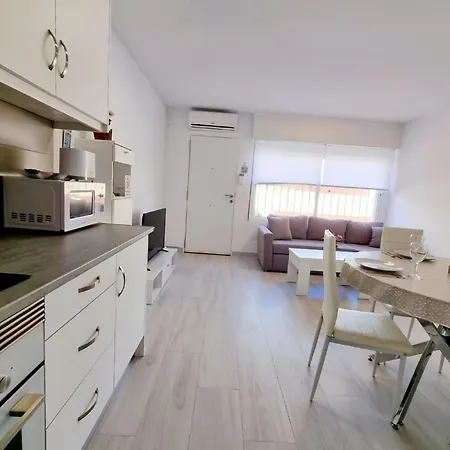 Elegance And Comfort Steps From Carrefour Holiday home *
