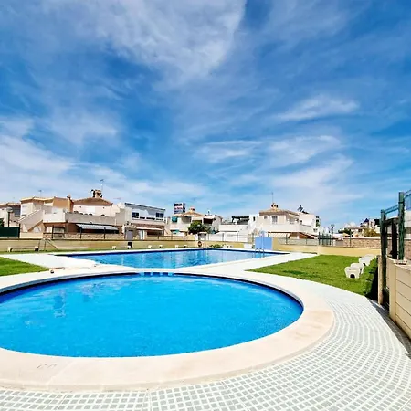 Elegance And Comfort Steps From Carrefour Holiday home