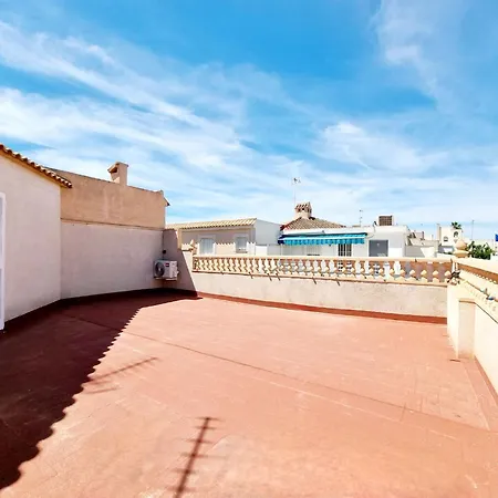 Nyaraló Elegance And Comfort Steps From Carrefour Torrevieja