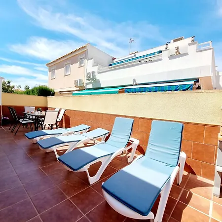 Holiday home Elegance And Comfort Steps From Carrefour *