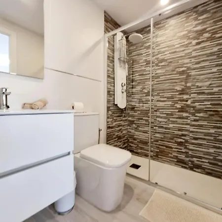 Elegance And Comfort Steps From Carrefour Torrevieja