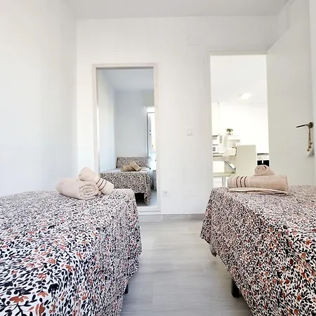 Holiday home Elegance And Comfort Steps From Carrefour
