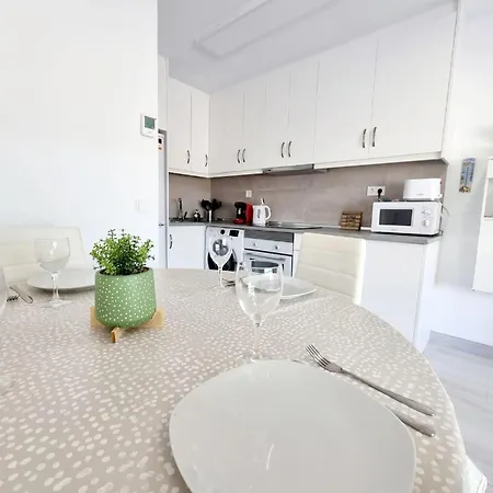Elegance And Comfort Steps From Carrefour Holiday home *