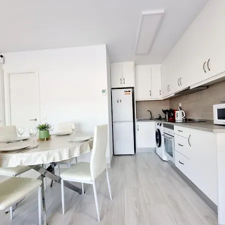 Holiday home Elegance And Comfort Steps From Carrefour *